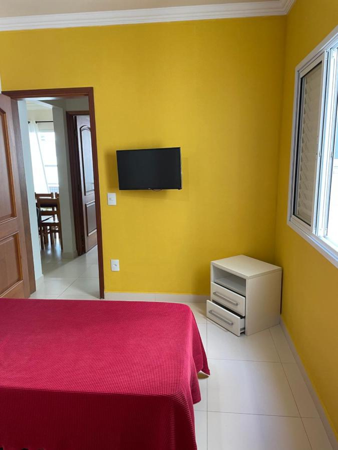 Apartamento Ubatuba Toninhas Lägenhet Exteriör bild