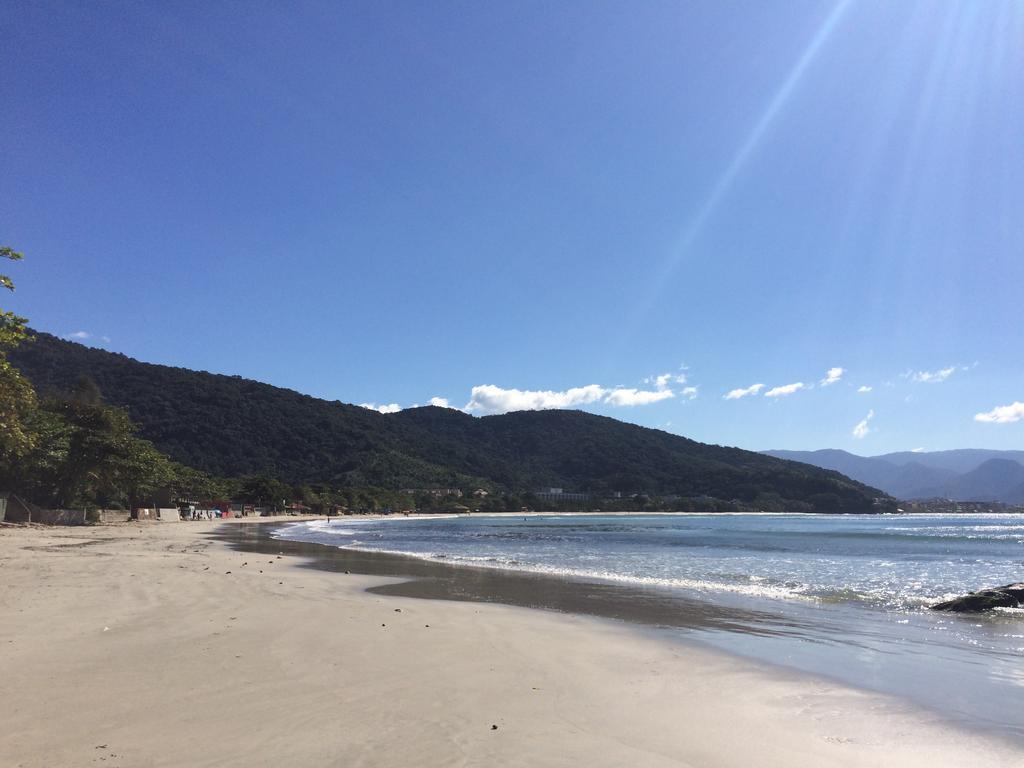 Apartamento Ubatuba Toninhas Lägenhet Exteriör bild